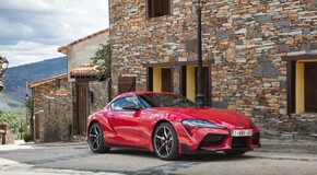 GR Supra 2019